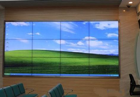 宜阳县液晶拼接屏的另类用法。