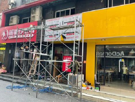 宜阳县制作广告招牌如何避免它发黄？